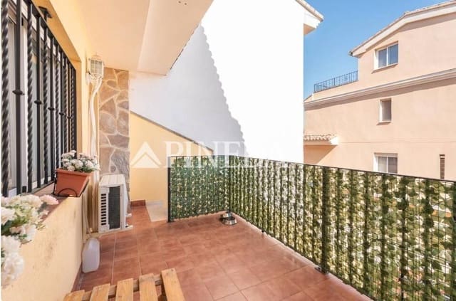 3 sypialnia Dom szeregowy na sprzedaż w Soneja z garażem - 230 000 € (Ref: 9677462)