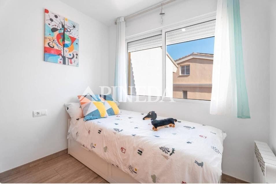 3 bedroom Terraced Villa for sale in Soneja with garage - € 230,000 (Ref: 9677462)