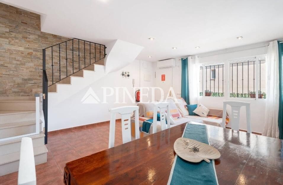 3 bedroom Terraced Villa for sale in Soneja with garage - € 230,000 (Ref: 9677462)