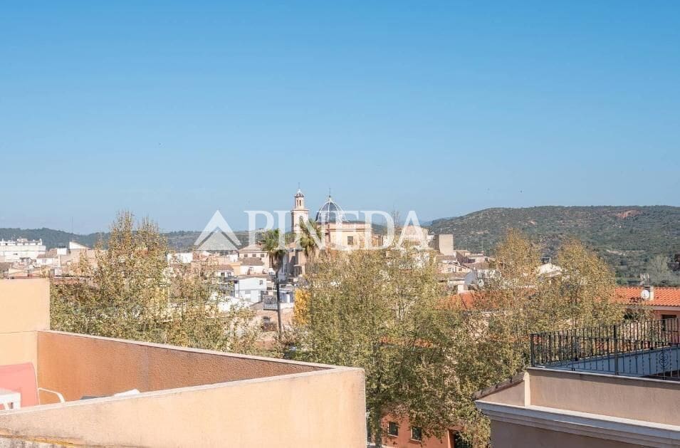 3 bedroom Terraced Villa for sale in Soneja with garage - € 230,000 (Ref: 9677462)