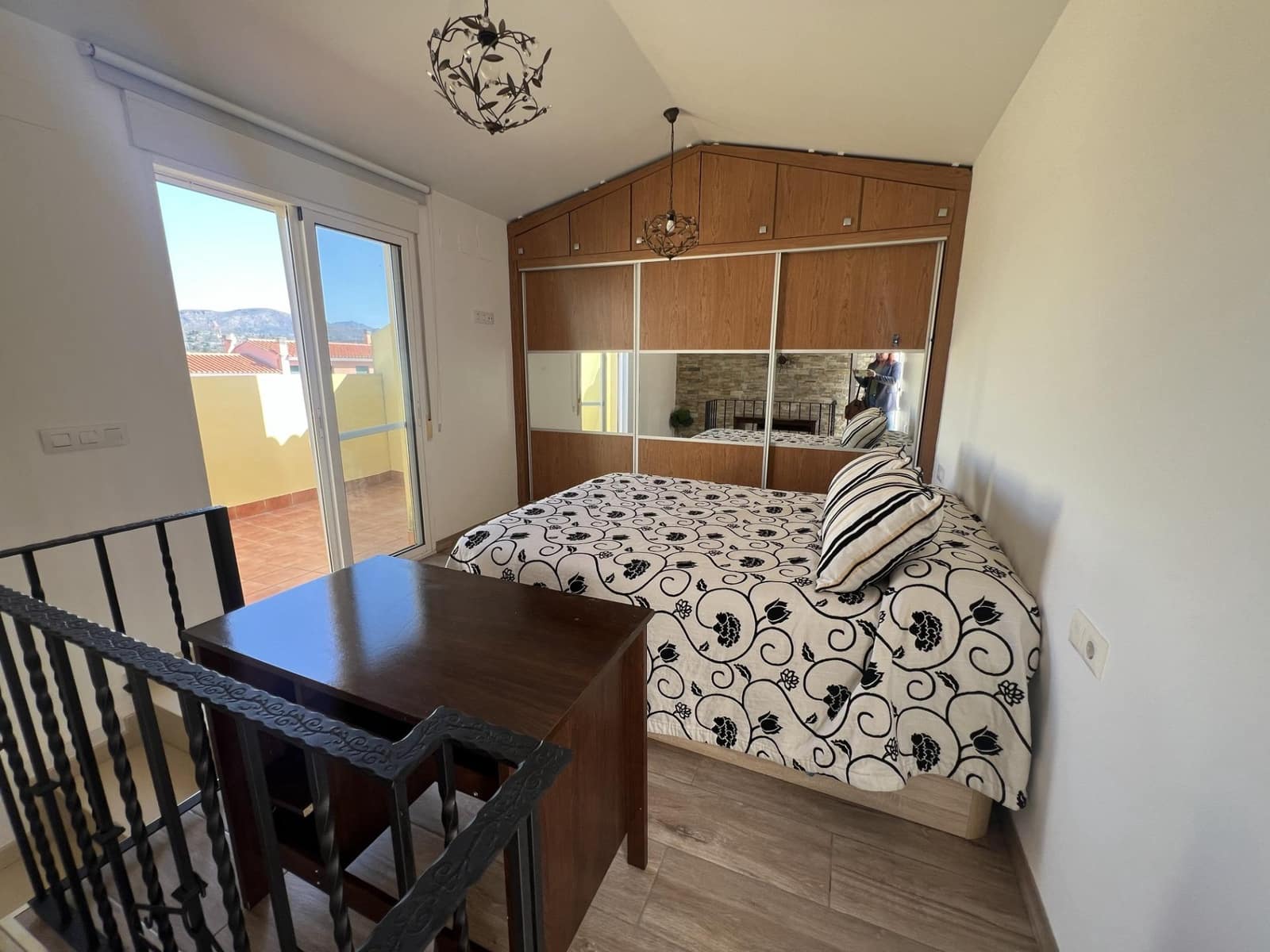 3 bedroom Terraced Villa for sale in Soneja with garage - € 230,000 (Ref: 9677462)