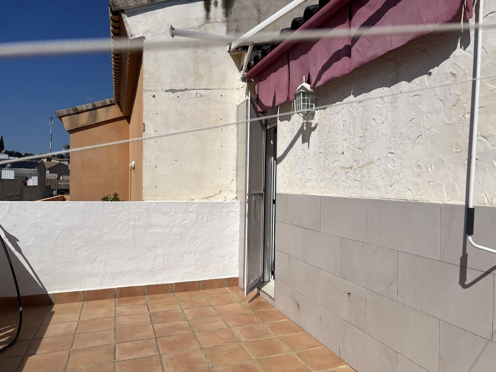 3 bedroom Terraced Villa for sale in Soneja with garage - € 230,000 (Ref: 9677462)