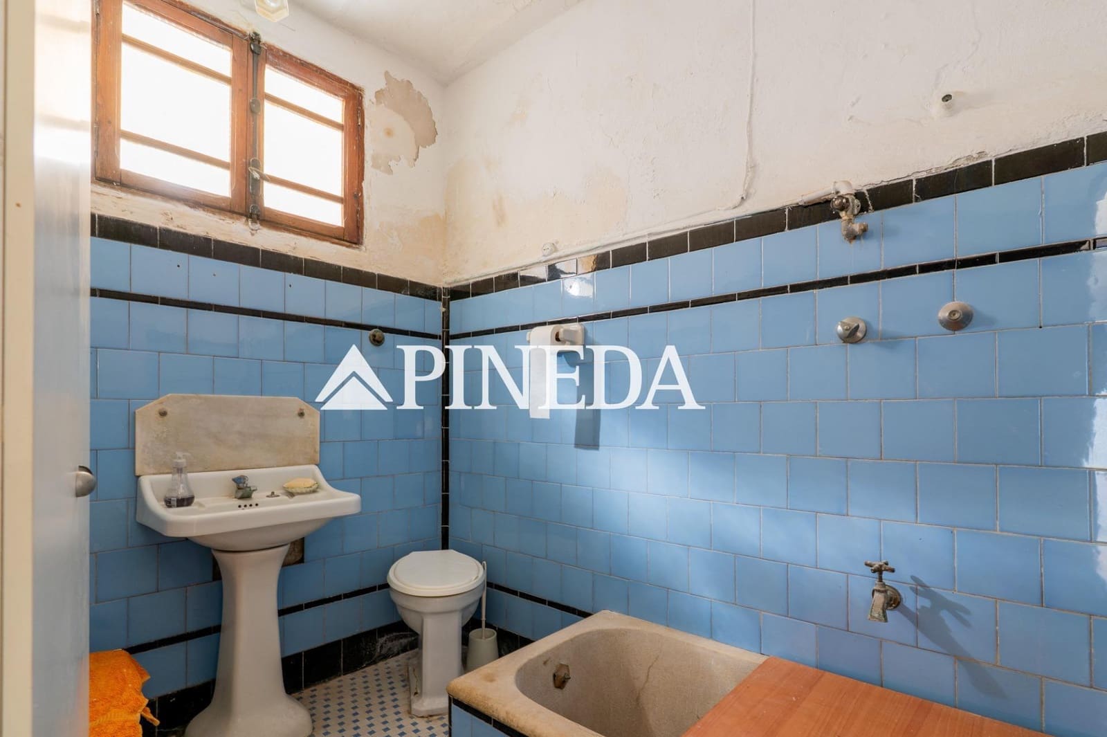 Townhouse for sale in Puig - € 180,000 (Ref: 9695320)