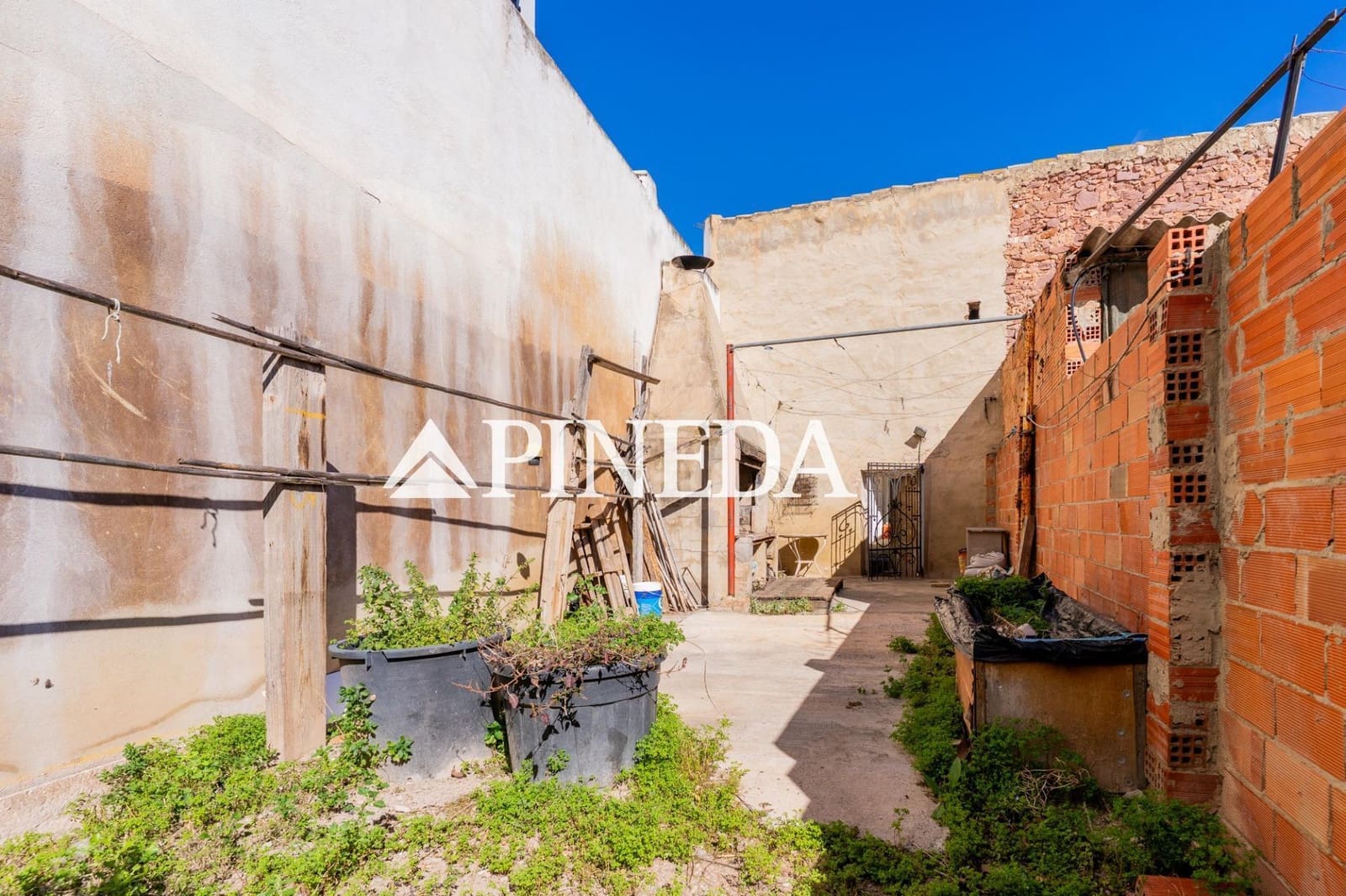 Townhouse for sale in Puig - € 180,000 (Ref: 9695320)