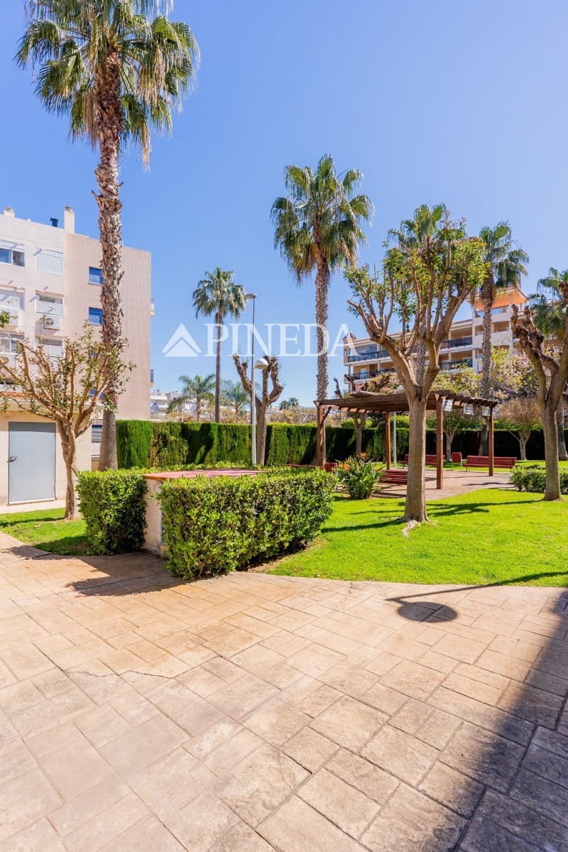 Apartamento de 2 habitaciones en Canet d'En Berenguer en venta con piscina garaje - 280.000 € (Ref: 9794608)