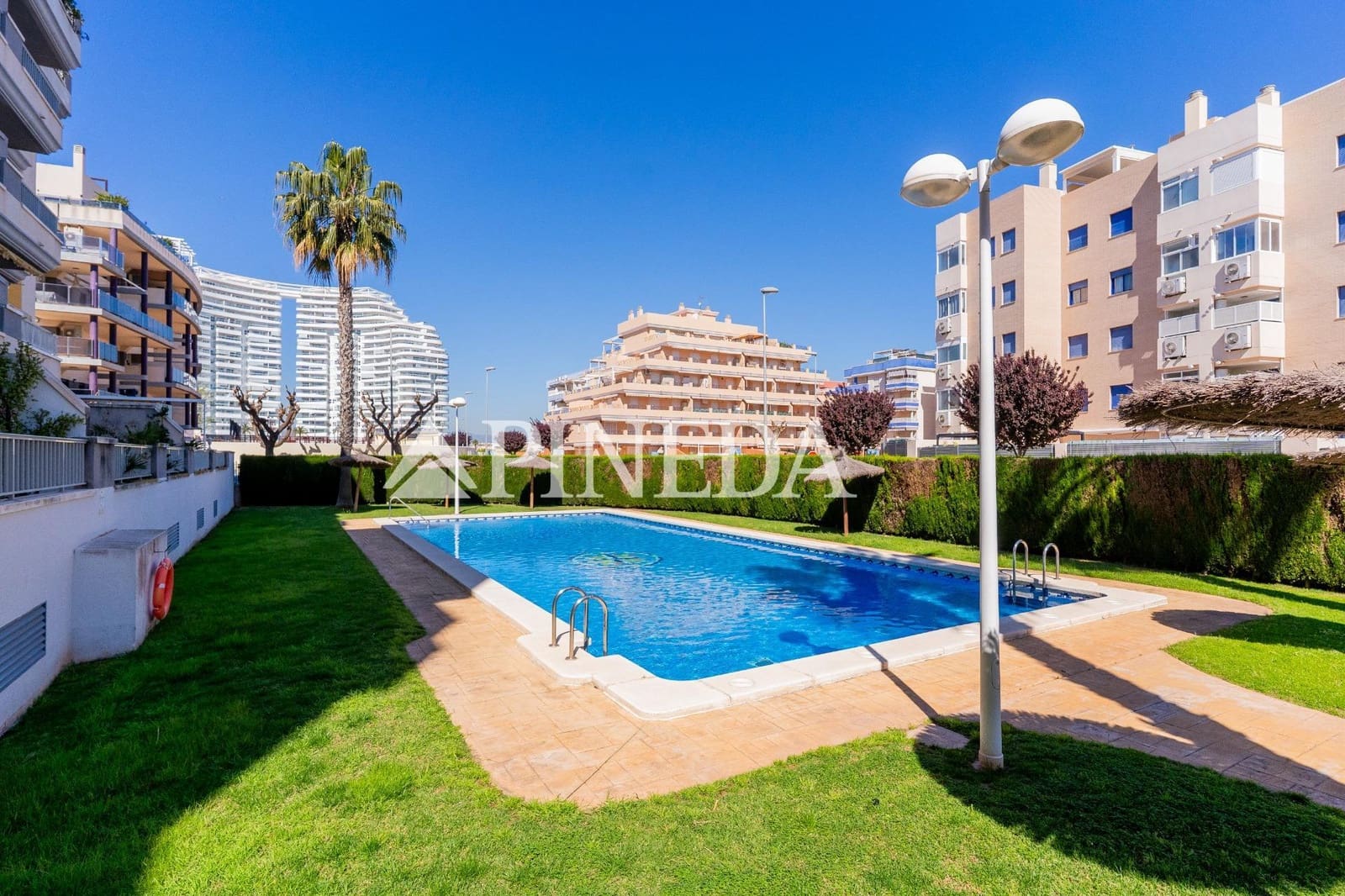 Apartamento de 2 habitaciones en Canet d'En Berenguer en venta con piscina garaje - 280.000 € (Ref: 9794608)