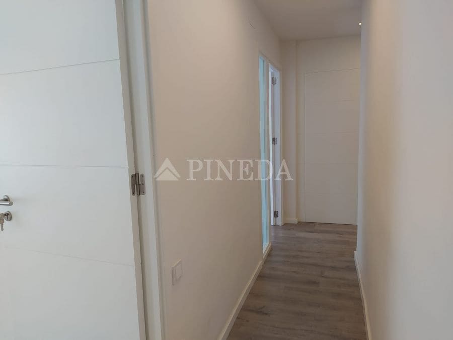6 bedroom Office for rent in Valencia city - € 3,000 (Ref: 9855444)