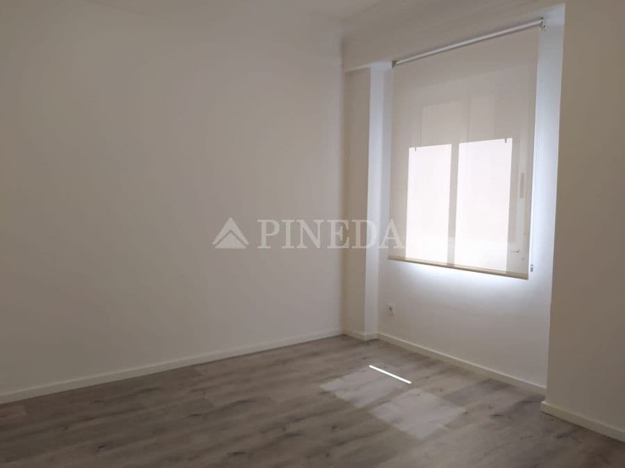 6 bedroom Office for rent in Valencia city - € 3,000 (Ref: 9855444)