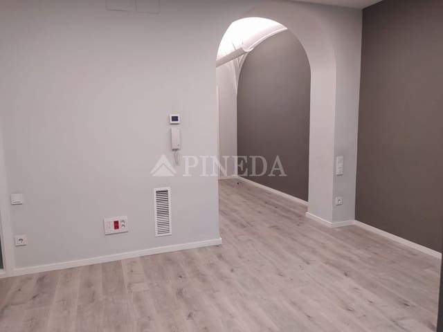 6 bedroom Office for rent in Sant Francesc, Valencia city - € 3,000 (Ref: 9855444)