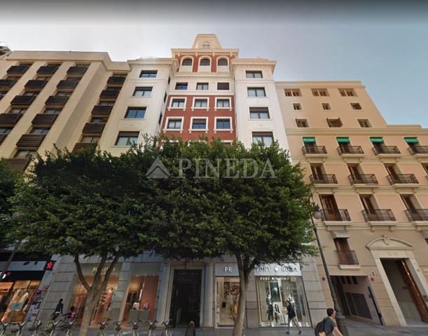 6 bedroom Office for rent in Sant Francesc, Valencia city - € 3,000 (Ref: 9855444)