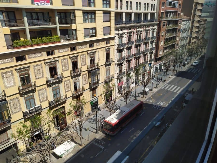 6 bedroom Office for rent in Valencia city - € 3,000 (Ref: 9855444)