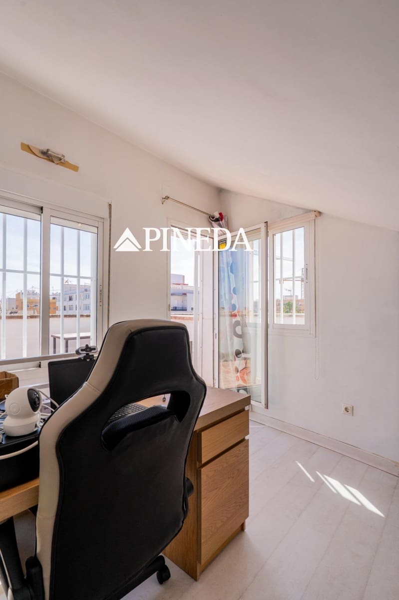 2 slaapkamer Appartement te koop in Pucol met garage - € 203.000 (Ref: 9884797)