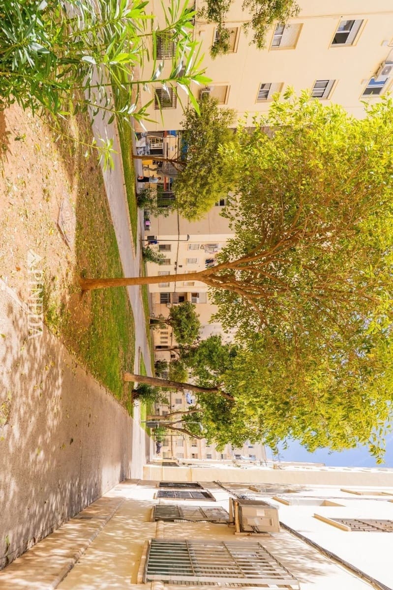 2 bedroom Flat for sale in Valencia city - € 250,000 (Ref: 9892365)