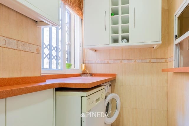Piso de 2 habitaciones en Algiros, València ciudad en venta - 250.000 € (Ref: 9892365)