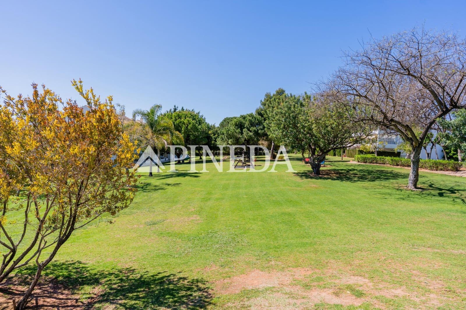 2 bedroom Apartment for rent in Pucol with pool garage - € 1,500 (Ref: 9966655)