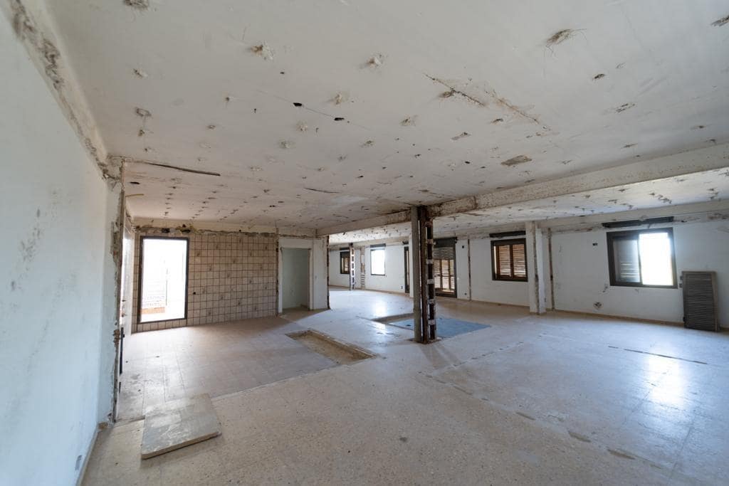 Comercial para arrendar em Museros - 10 000 € (Ref: 9973320)