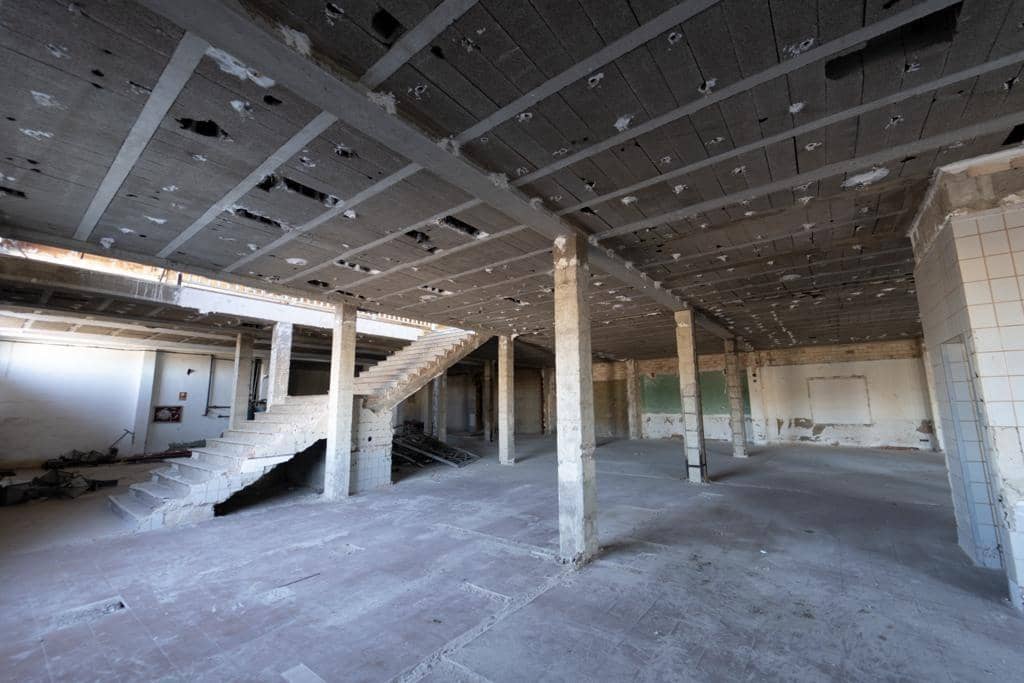 Comercial para arrendar em Museros - 10 000 € (Ref: 9973320)