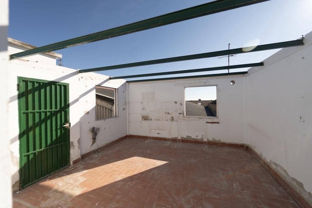 Comercial para arrendar em Museros - 10 000 € (Ref: 9973320)