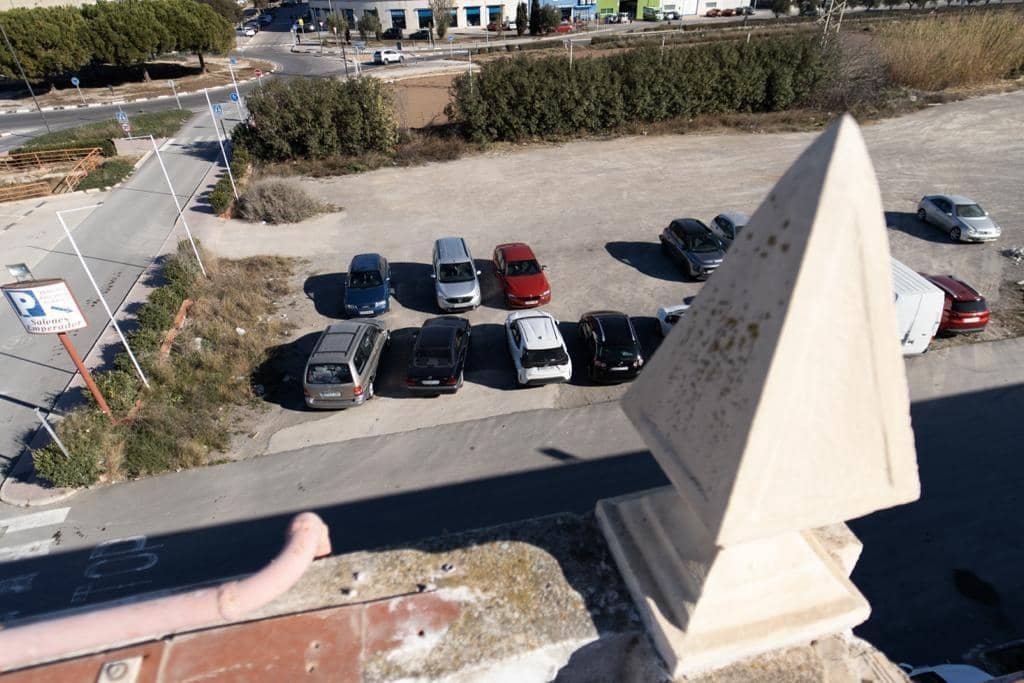 Comercial para arrendar em Museros - 10 000 € (Ref: 9973320)