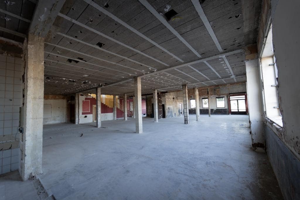 Comercial para arrendar em Museros - 10 000 € (Ref: 9973320)
