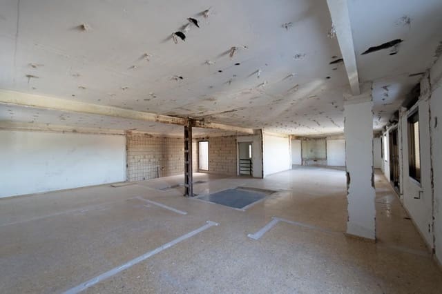 Gewerbe zu vermieten in Emperador mit Garage - 10.000 € (Ref: 9973320)