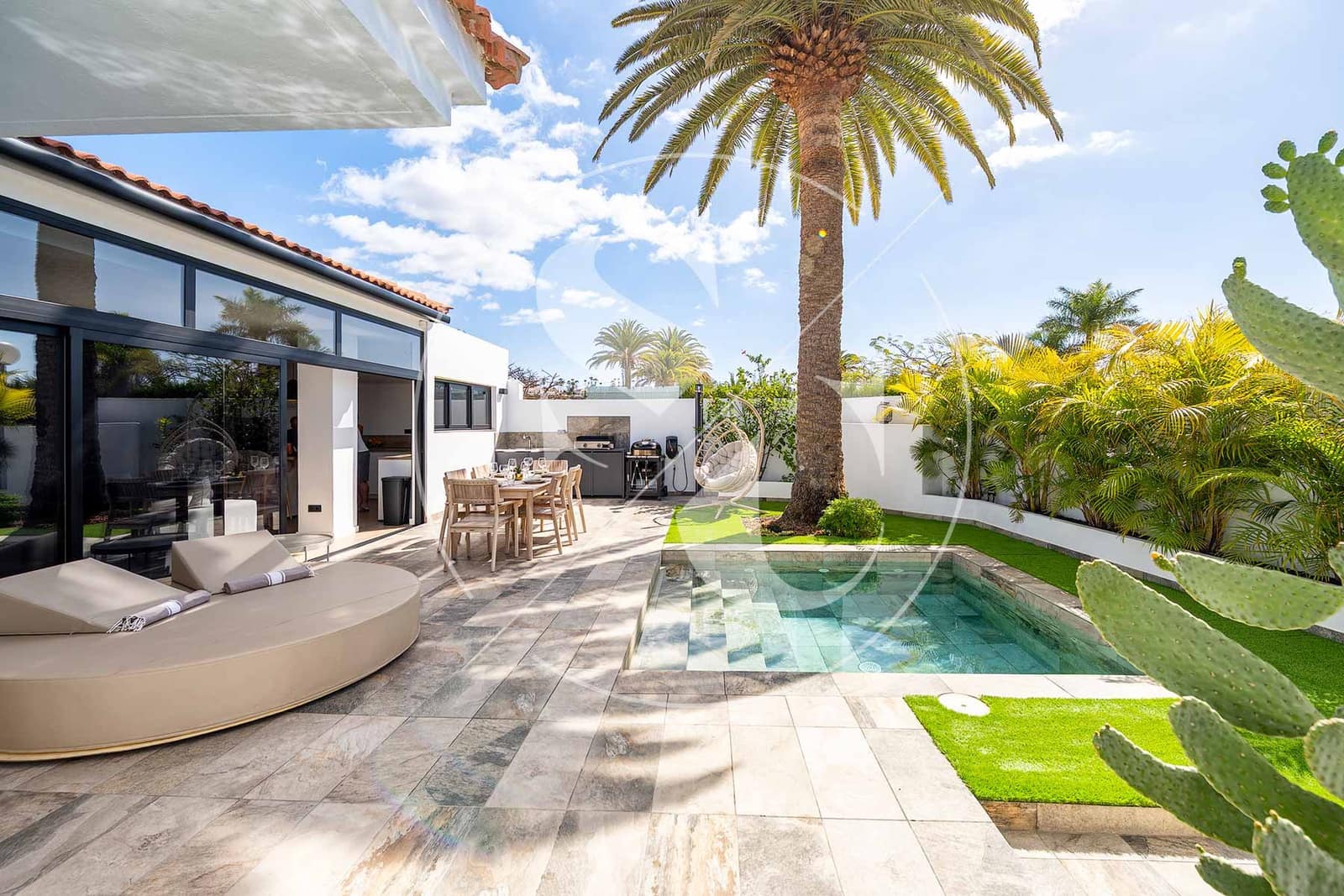 3 chambre Maison de Ville à vendre à Maspalomas avec piscine - 949 000 € (Ref: 8889068)