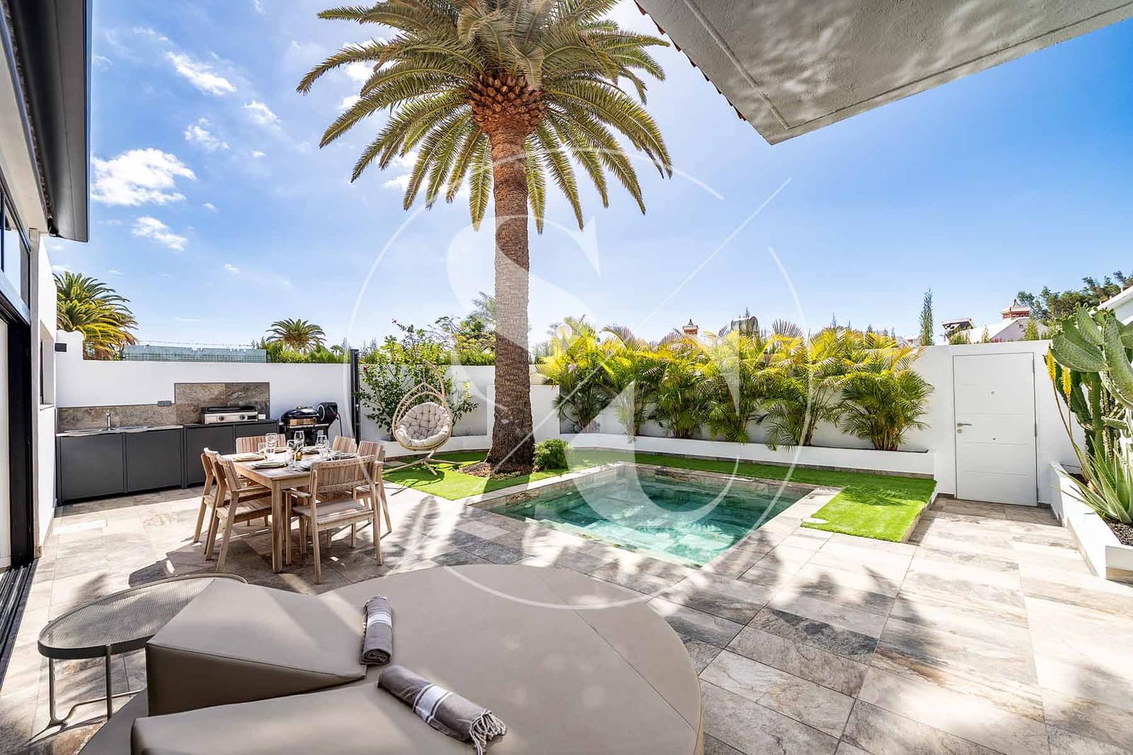 3 chambre Maison de Ville à vendre à Maspalomas avec piscine - 949 000 € (Ref: 8889068)