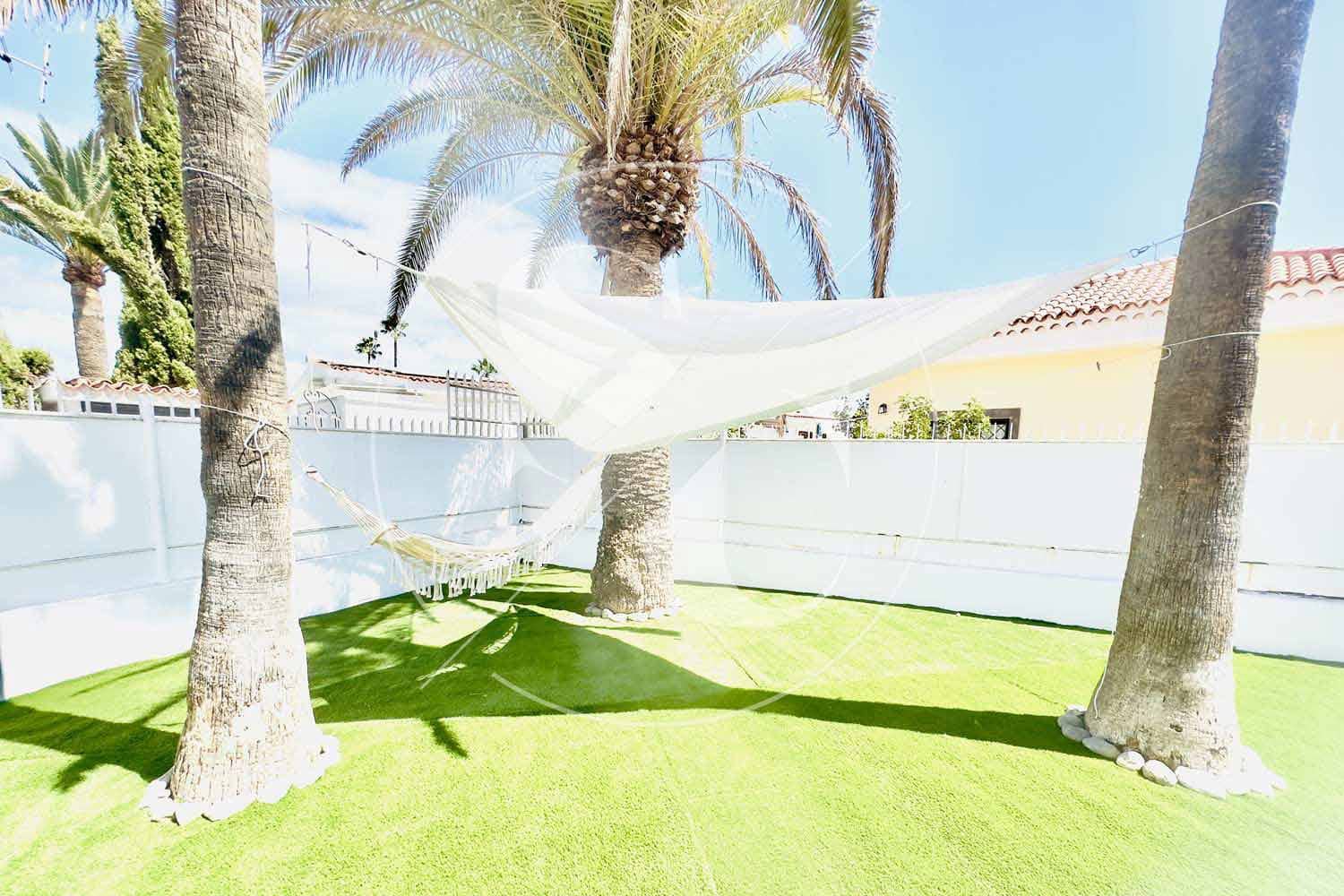 2 bedroom Villa for rent in Maspalomas with pool - € 2,450 (Ref: 9181527)