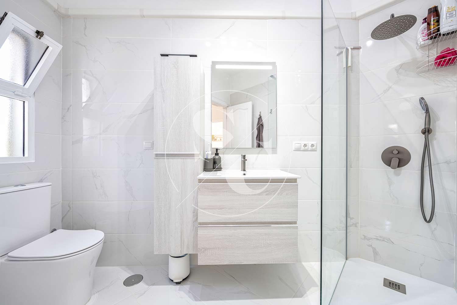 3 soverom Villa til salgs i Montana la Data med svømmebasseng - € 379 000 (Ref: 9193456)