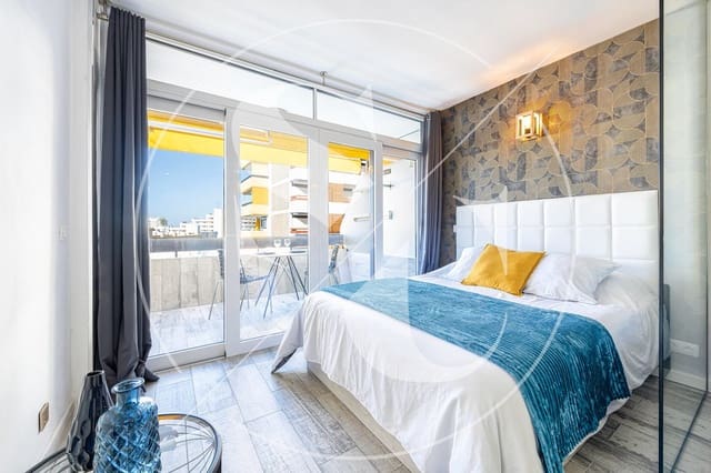 Lejlighed til salg i Playa del Inglés, San Bartolomé de Tirajana med swimmingpool - € 240.000 (Ref: 9439048)