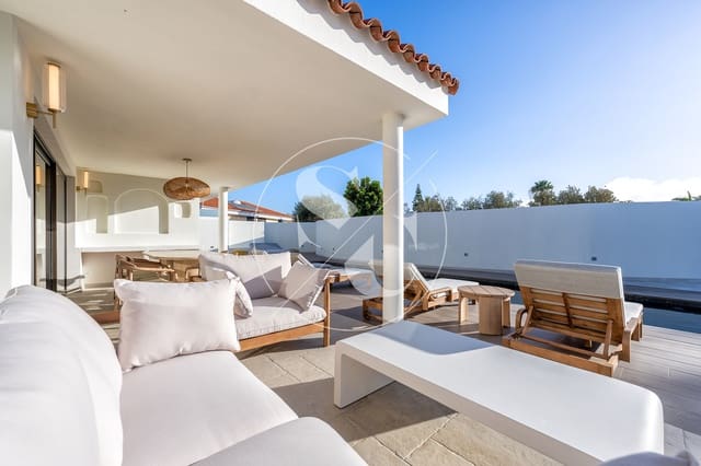 Chalet de 6 habitaciones en Maspalomas, San Bartolomé de Tirajana en venta con piscina garaje - 1.950.000 € (Ref: 9592142)