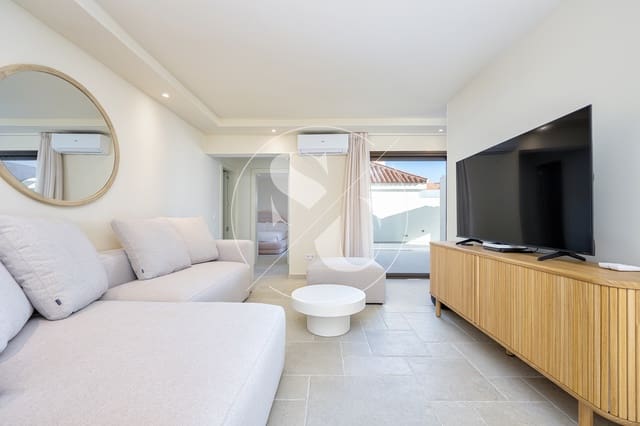 Chalet de 6 habitaciones en Maspalomas, San Bartolomé de Tirajana en venta con piscina garaje - 1.950.000 € (Ref: 9592142)