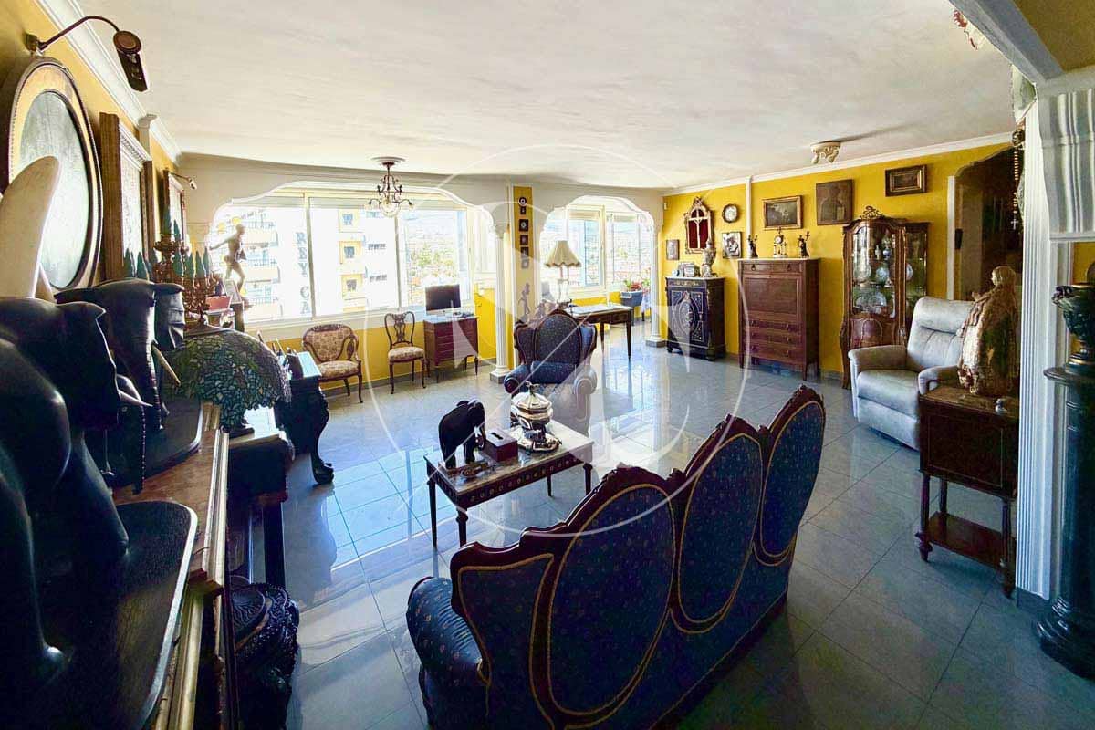 4 bedroom Penthouse for sale in Playa del Ingles with pool garage - € 985,000 (Ref: 9694162)