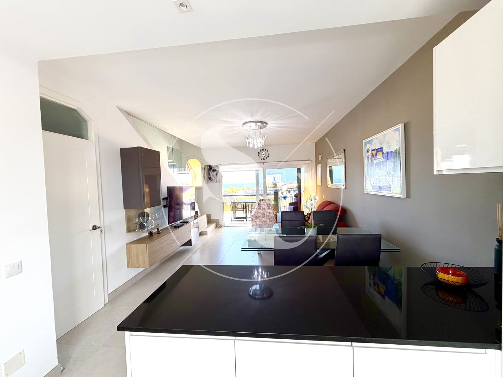 4 bedroom Villa for sale in Maspalomas with pool garage - € 795,000 (Ref: 9727488)