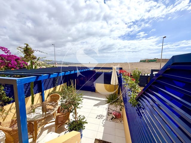 4 Zimmer Villa zu verkaufen in Maspalomas, San Bartolomé de Tirajana mit Pool Garage - 795.000 € (Ref: 9727488)