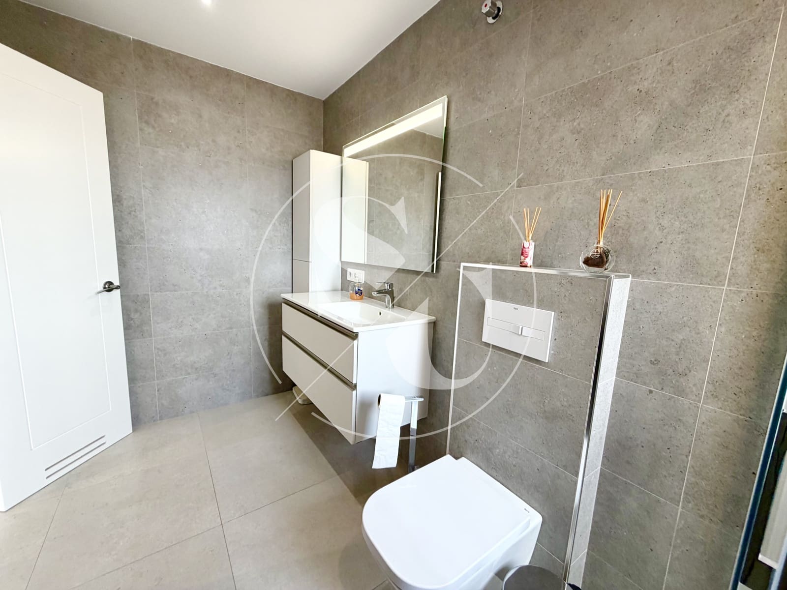 4 bedroom Villa for sale in Maspalomas with pool garage - € 795,000 (Ref: 9727488)