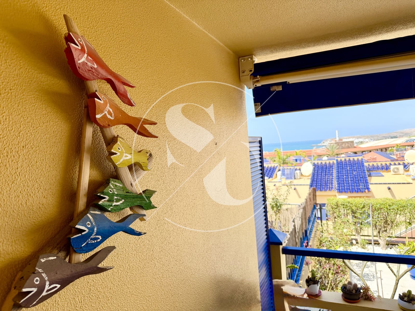 4 bedroom Villa for sale in Maspalomas with pool garage - € 795,000 (Ref: 9727488)