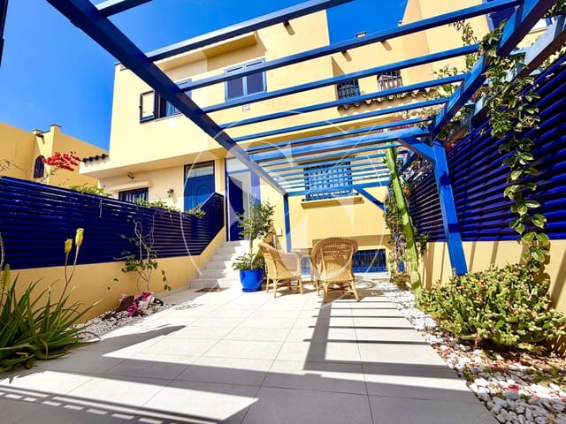 4 Zimmer Villa zu verkaufen in Maspalomas, San Bartolomé de Tirajana mit Pool Garage - 795.000 € (Ref: 9727488)