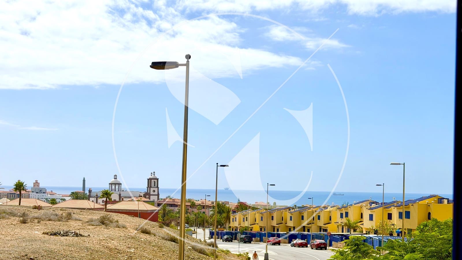 4 bedroom Villa for sale in Maspalomas with pool garage - € 795,000 (Ref: 9727488)