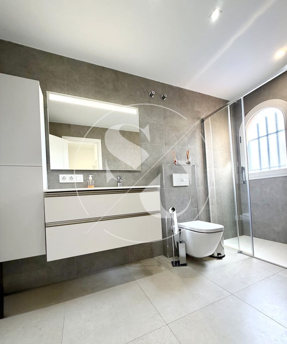 4 bedroom Villa for sale in Maspalomas with pool garage - € 795,000 (Ref: 9727488)