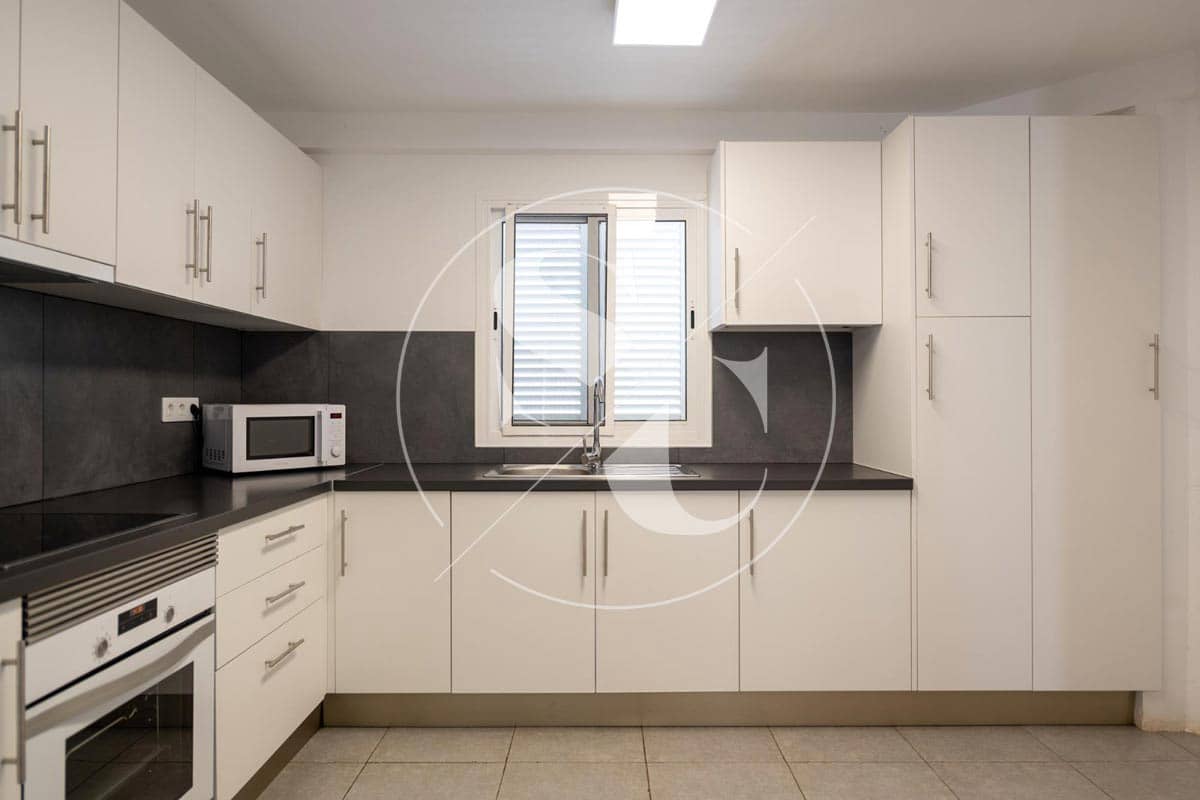 3 quarto Moradia para arrendar em Maspalomas com garagem - 2 600 € (Ref: 9793840)