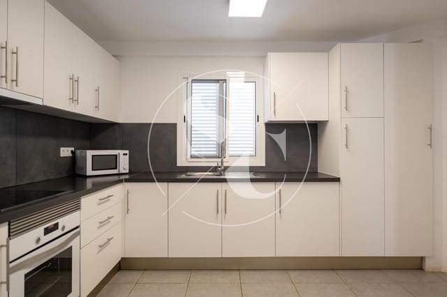 3 quarto Moradia para arrendar em Maspalomas, San Bartolomé de Tirajana com garagem - 2 600 € (Ref: 9793840)