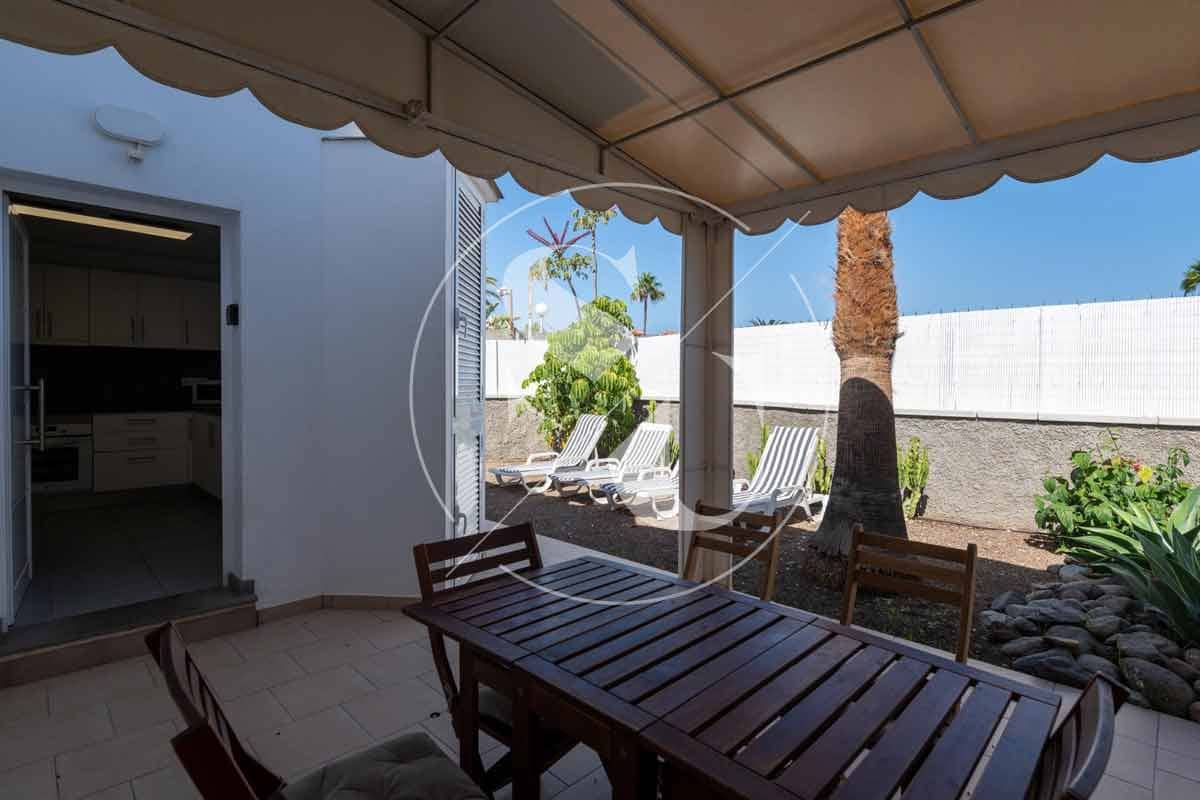 3 quarto Moradia para arrendar em Maspalomas com garagem - 2 600 € (Ref: 9793840)