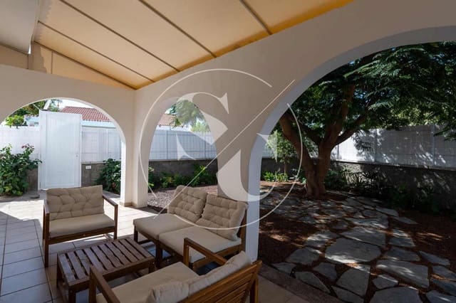 3 quarto Moradia para arrendar em Maspalomas, San Bartolomé de Tirajana com garagem - 2 600 € (Ref: 9793840)