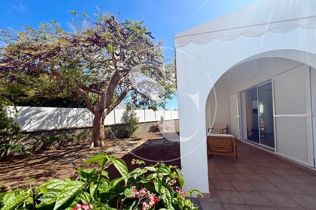 3 slaapkamer Villa te huur in Maspalomas, San Bartolomé de Tirajana met zwembad garage - € 2.600 (Ref: 9798582)