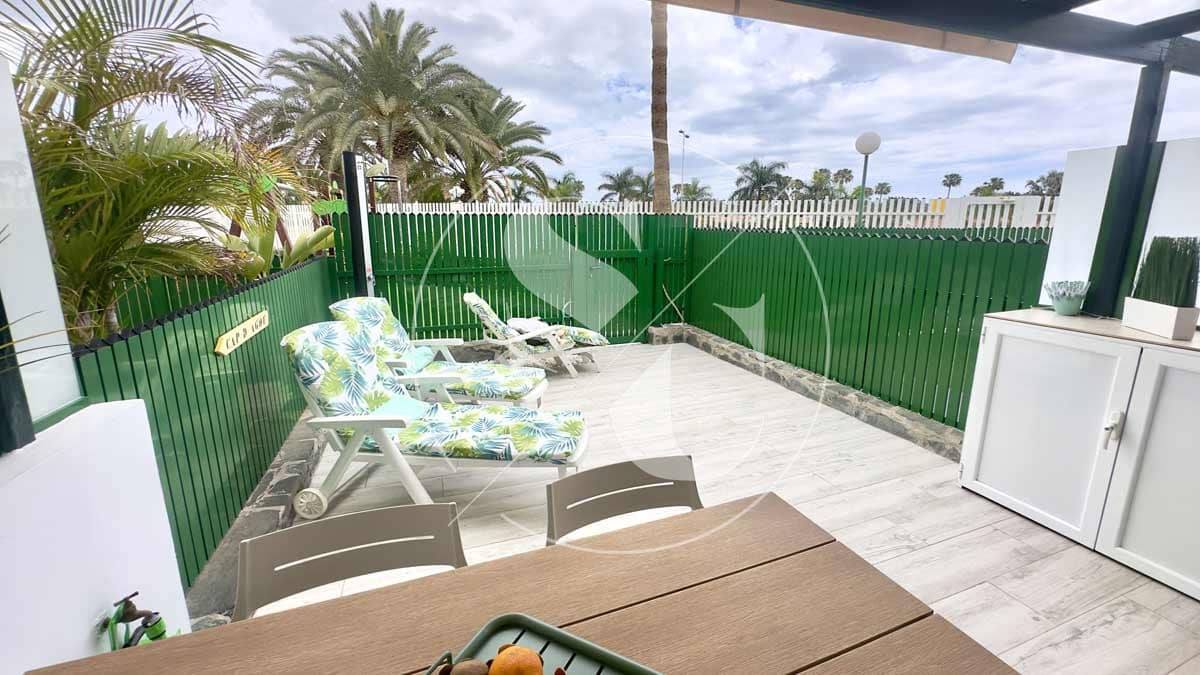 1 bedroom Bungalow for holiday rental in Maspalomas with pool - € 500 (Ref: 9821929)