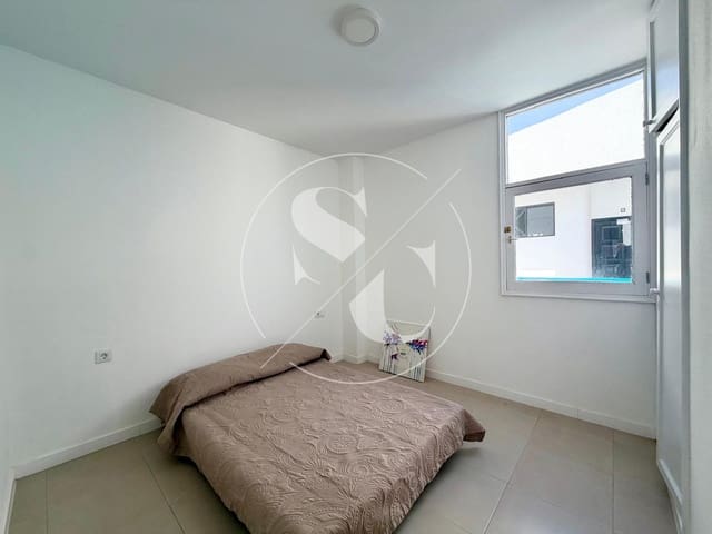 Appartement de 2 chambres à louer à San Agustín, San Bartolomé de Tirajana - 1 200 € (Ref: 9913686)
