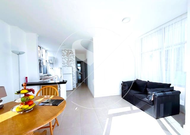 Appartement de 2 chambres à louer à San Agustín, San Bartolomé de Tirajana - 1 200 € (Ref: 9913686)