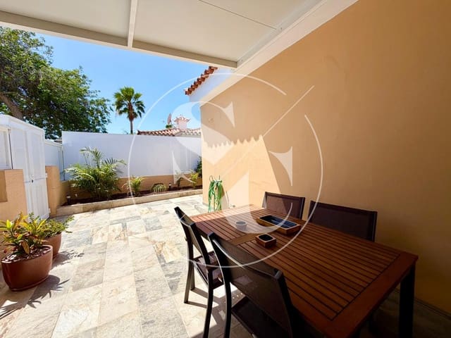 Chalet de 3 habitaciones en Maspalomas, San Bartolomé de Tirajana en venta con piscina - 749.000 € (Ref: 9915166)