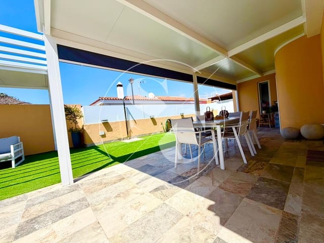 Chalet de 3 habitaciones en Maspalomas, San Bartolomé de Tirajana en venta con piscina - 749.000 € (Ref: 9915166)